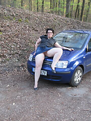 Curvy mature wife outdoor