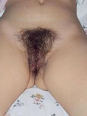 Photo 1, bush sweaty vagina fingers