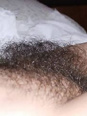Photo 1, bush sweaty vagina fingers
