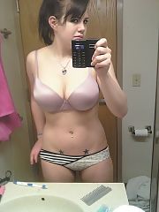Photo 1, huge titties webcam