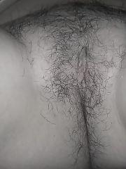 Photo 1, hairy vagina shaving