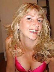 Photo 1, wife bikini pussy