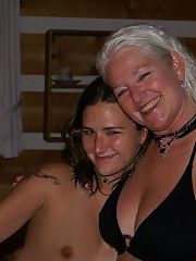 Photo 1, two mom hoes