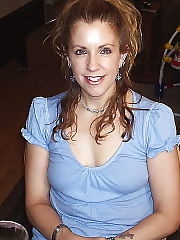 Photo 1, milf masturbating toying snatch
