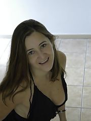 Photo 1, long mom shows