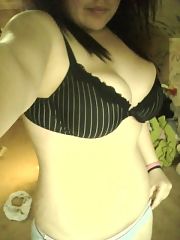 Photo 1, chubby mom exposing huge