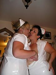 Photo 1, swinger play latex sapphic