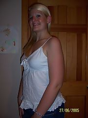 Photo 1, clothes school
