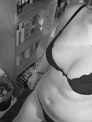 Photo 1, mom young