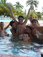 Photo 1, vacation party