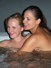 Photo 1, wife lesbi