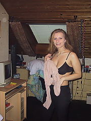 Photo 1, mom shows gym