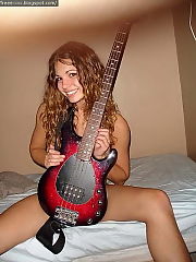 Photo 1, blond teenager treat dressed