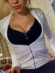 Photo 1, blond teenager treat dressed
