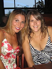 Photo 1, wet blond wifes