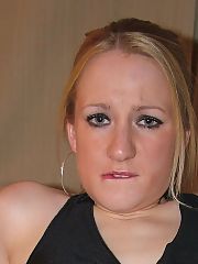 Blondie shows tiny tits