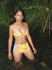 Photo 1, unshaved indian outdoor masturbation