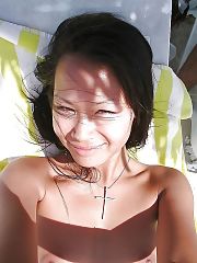 Photo 1, oriental exposing public beach
