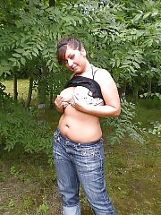 Photo 1, curvy rubbing wet cunt