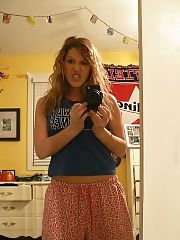 Photo 1, young blondie self shooting