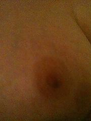 Photo 1, milf rubs toys cunt