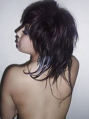 Photo 1, arab blackhaired bathroom
