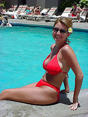 Photo 1, busty mature