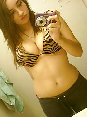 Photo 1, busty teenager bathroom