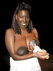 Photo 1, busty mature dark milf