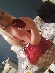 Photo 1, lighthaired mature milf herself