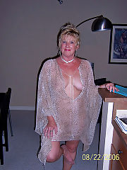 Photo 1, mature milf