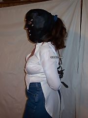 Photo 1, darkhaired mature wife shaved