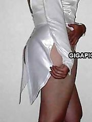 Photo 1, darkhaired mature wife shaved
