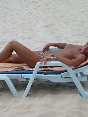 Photo 1, busty blond milf vacation