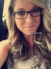 Photo 1, blonde chubby college