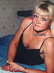 Photo 1, vintage wife