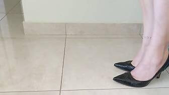 feet cum party