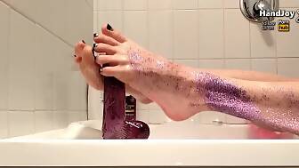 goddess footjob 2 dildos