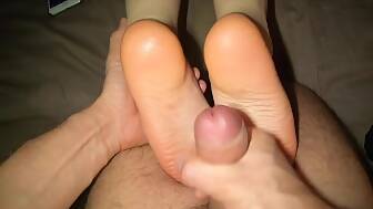 footjob jizz ginger teen