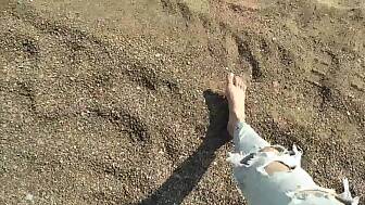 play foot public beach