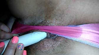 unshaved milf cums cum