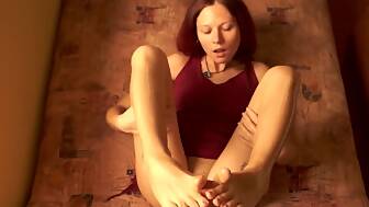 oiled footjob jizz feet