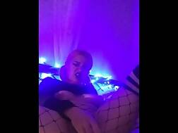 7 min - Goth cumming