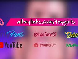 9 min - Two lesbians satisfy webcam