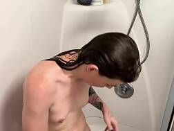 12 min - Trans shower masturbation