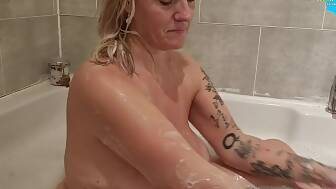 milf bath