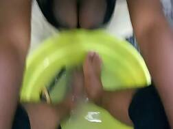 9 min - Teenager street oral foot