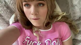 close wet vagina fingerfucking