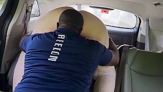 blow vagina eating car