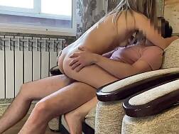 14 min - Slender mature suck dick